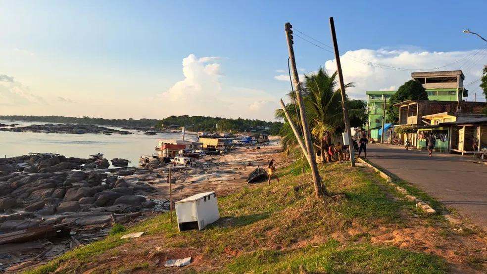 Seca faz cidade no AM sofrer racionamento de energia, encarecimento de alimentos e desabastecimento