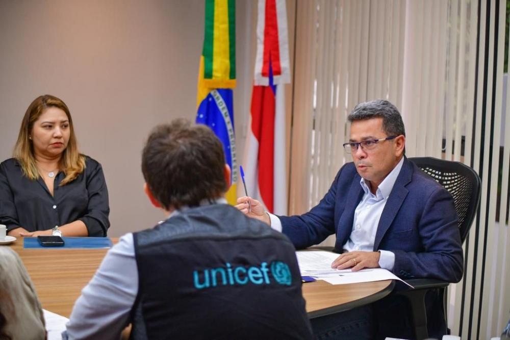 Governo do Amazonas e Unicef estudam medidas para conter impactos das mudanças climáticas na saúde de crianças