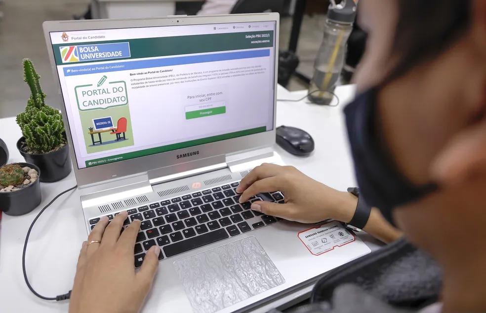 Inscrições para o Bolsa Universidade começam nesta quarta (25), em Manaus