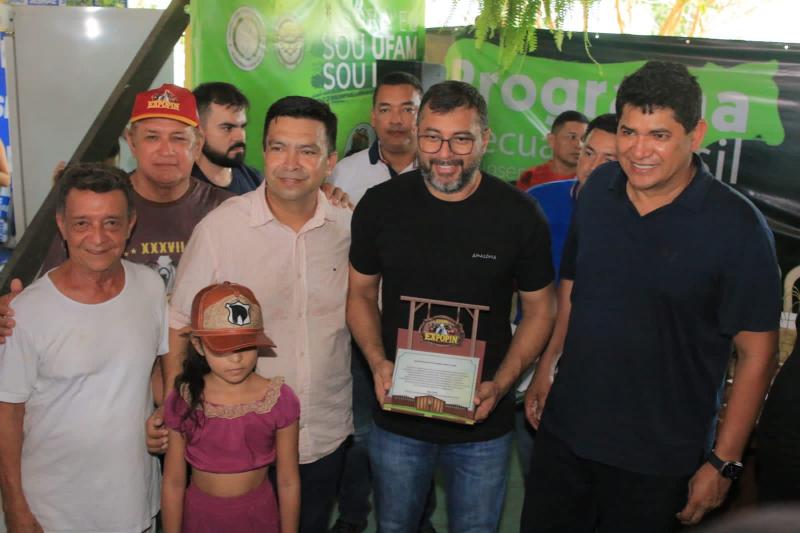 Wilson Lima destaca apoio para a realização de eventos agropecuários em Parintins
