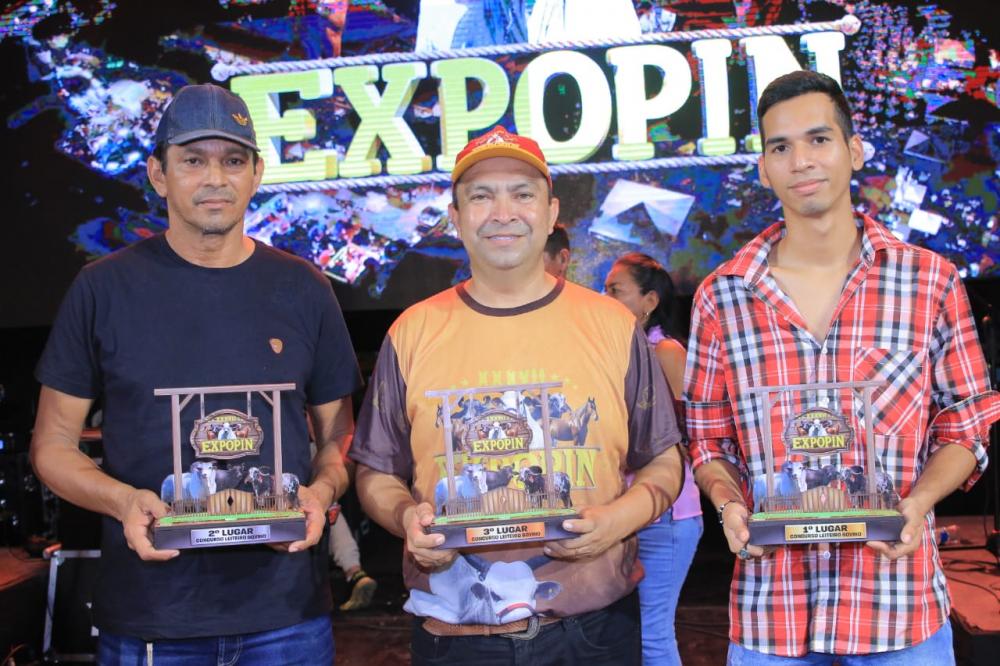 37ª Expopin premia campeões dos concursos leiteiro, de queijos, doce de leite e farinha